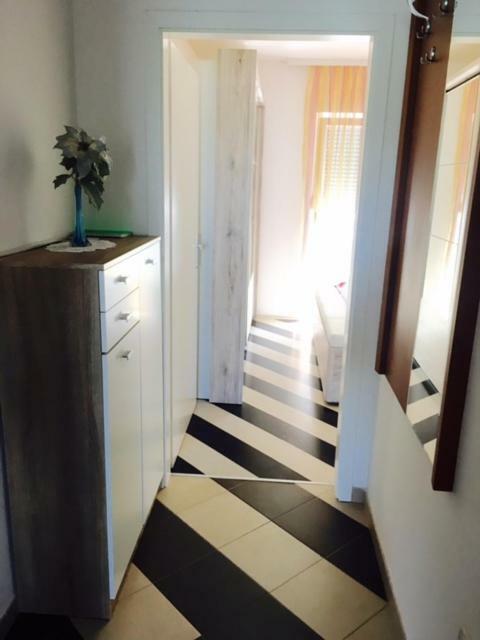 Apartment Mirella Umag Bagian luar foto